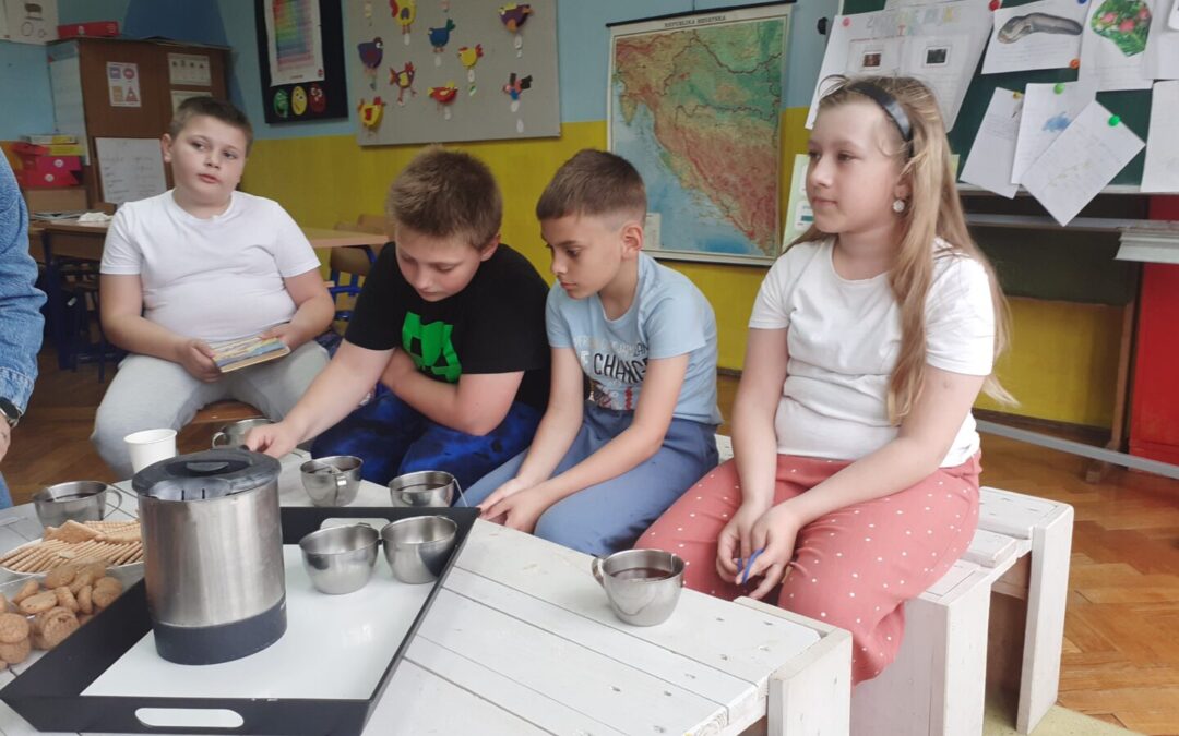 KNJIŽEVNA PUSTOLOVINA UZ ČAJ